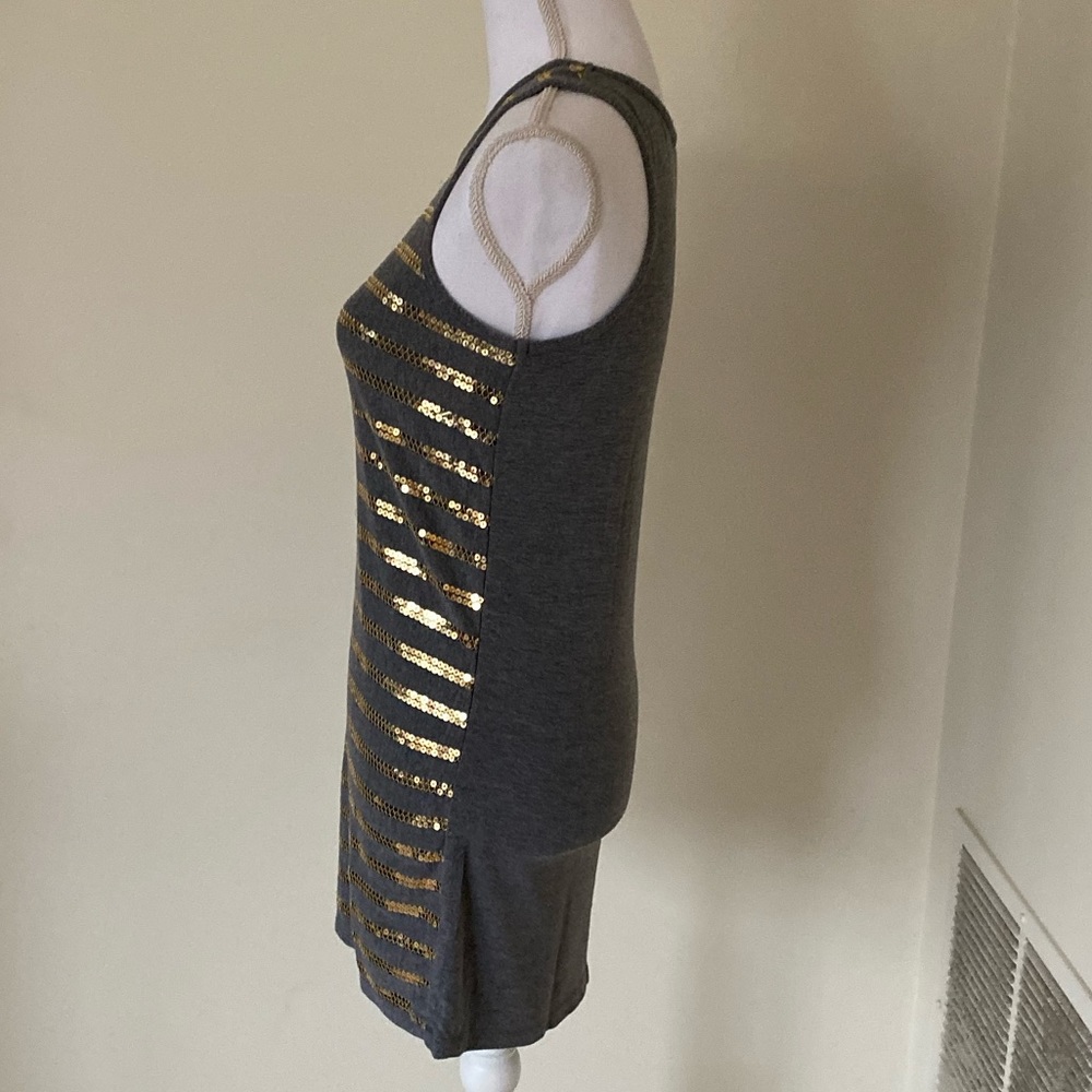 Shirt - Picture 4 of 6